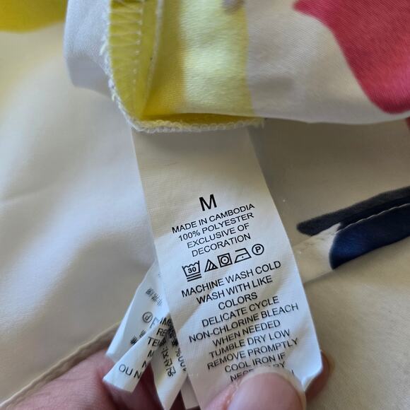 Kate Spade New York Lemon Print Short Satin Pajama Set Size M Lounge Sleepwear - Picture 8 of 8